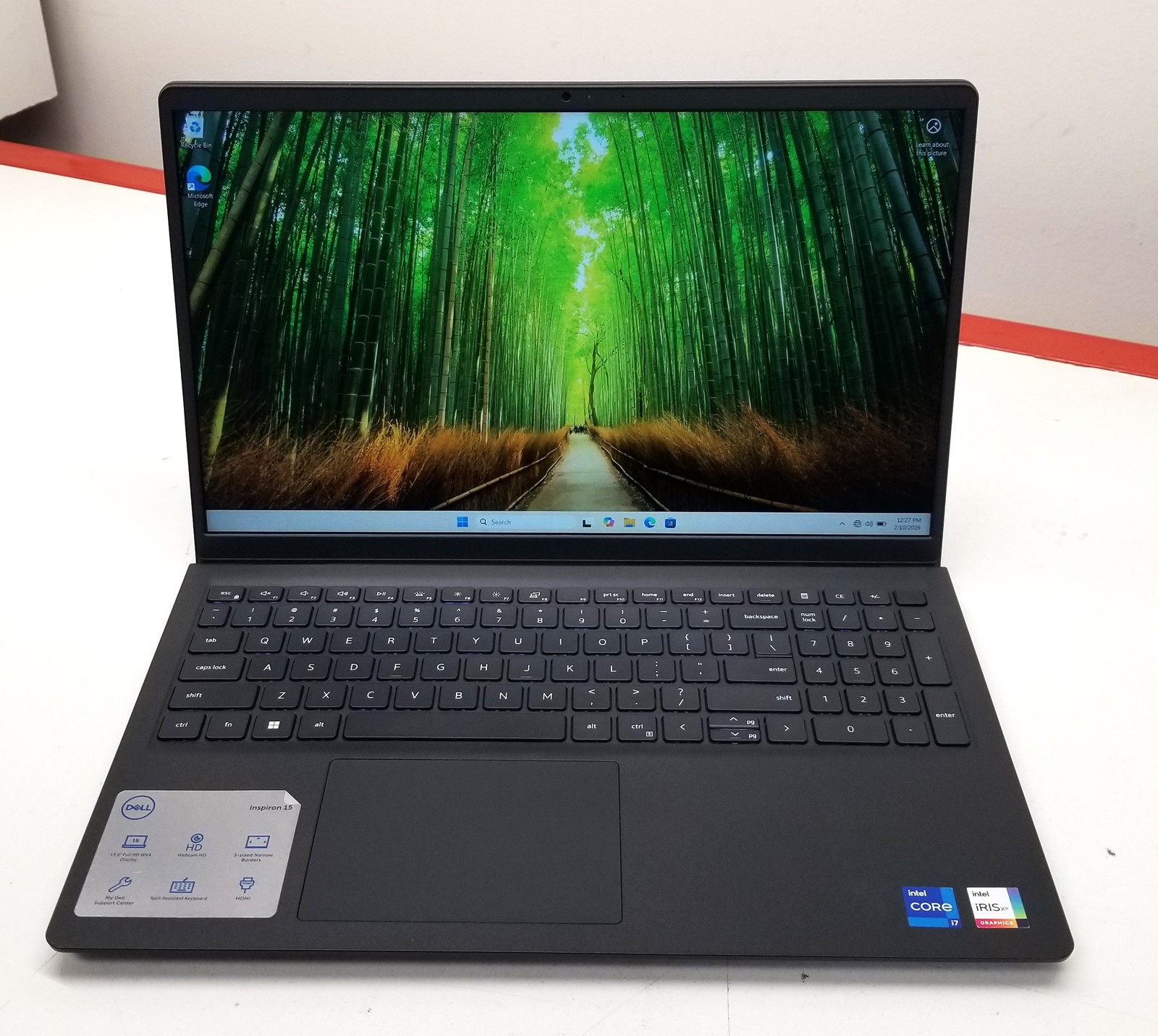 Dell Inspiron 15 3520