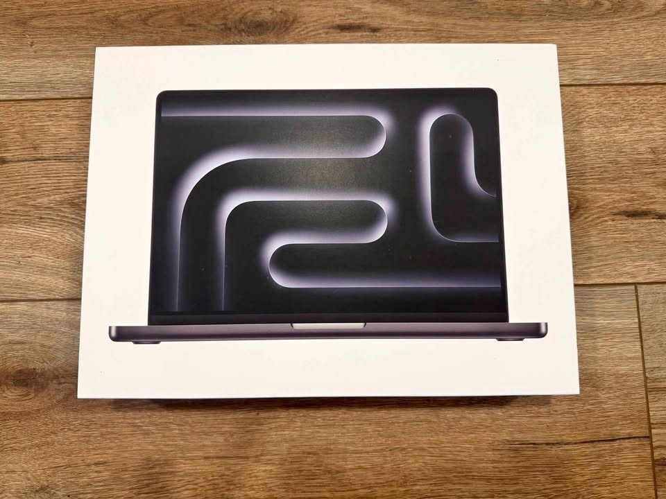 Apple MacBook Pro 14" M4