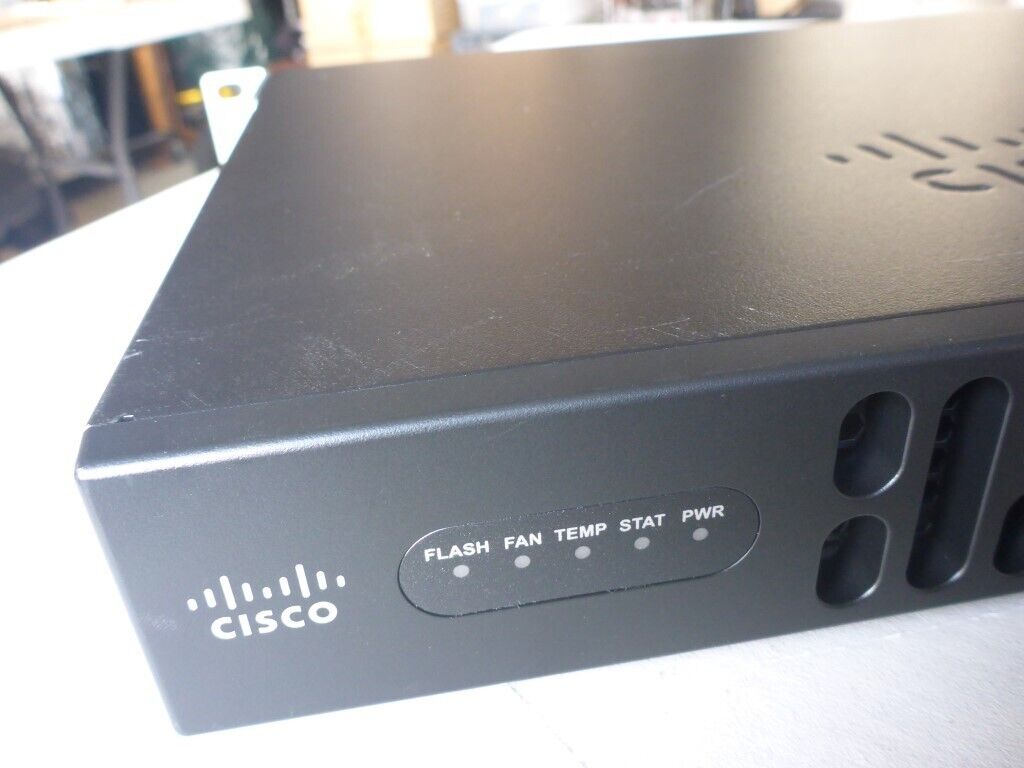 Cisco ISR 4221 Router