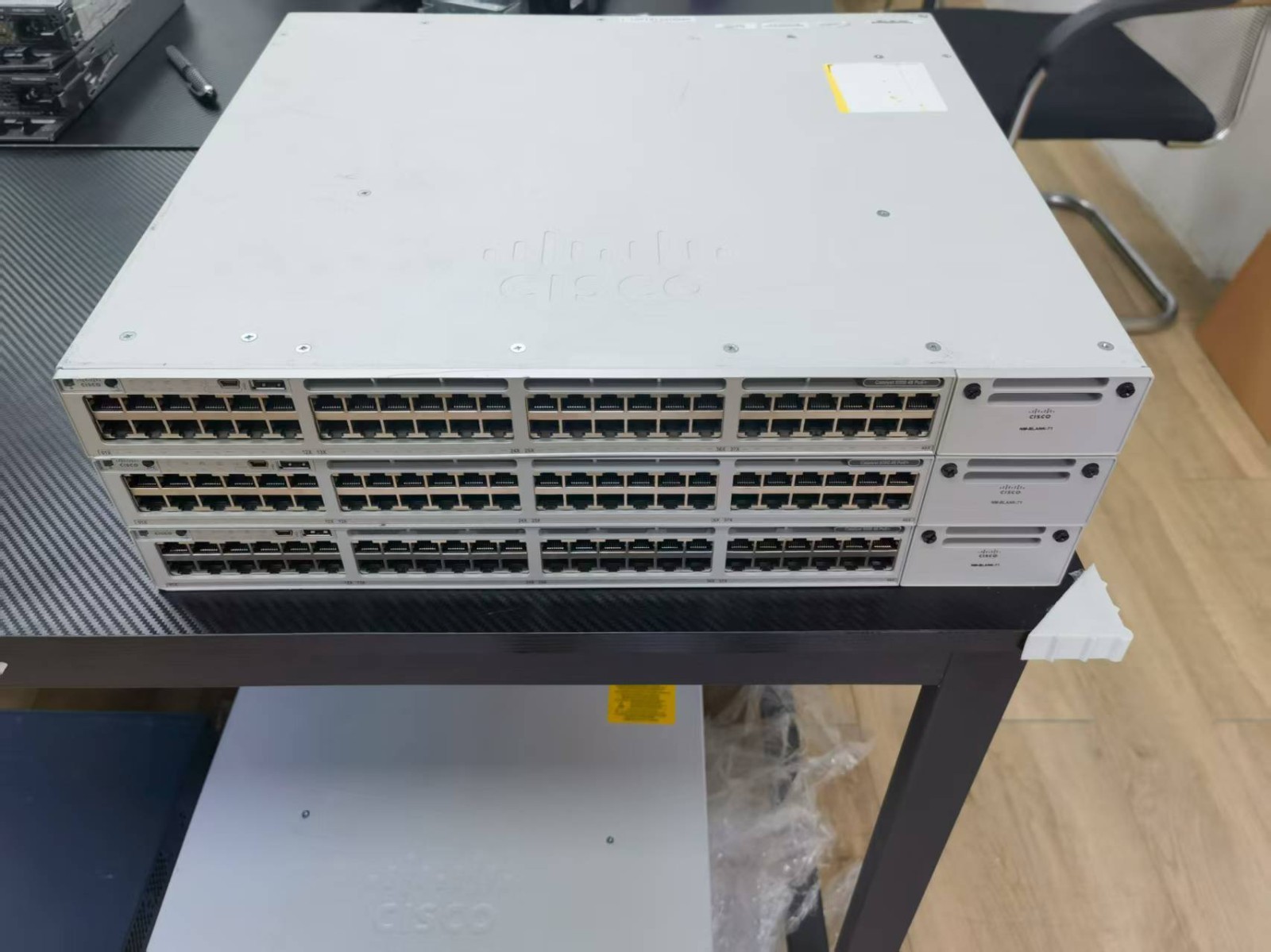 Cisco Catalyst 9300-48P Switch