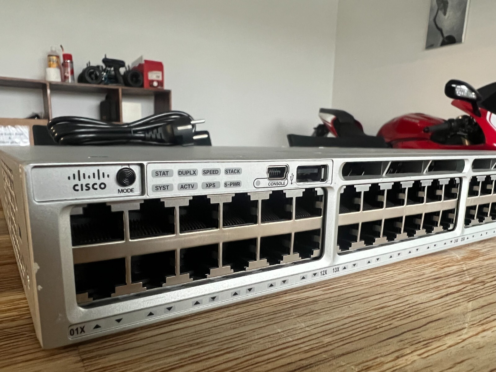 Cisco Catalyst WS-C3850-48T-S