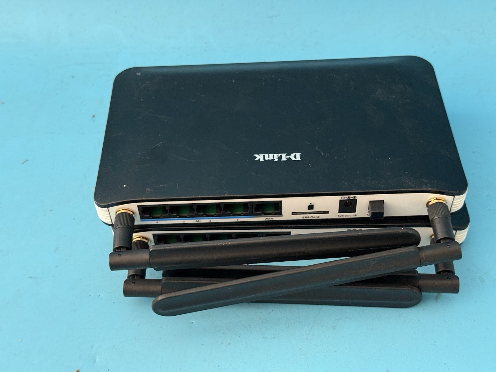 D-Link DWR-961 4G+ Cat7 AC1200 Router