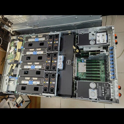 Dell PowerEdge R930 Rack Server