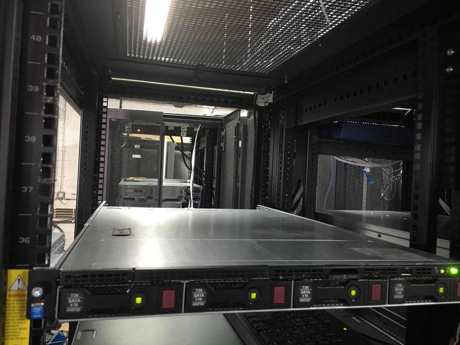 HPE ProLiant DL160 Gen9 Rack Server