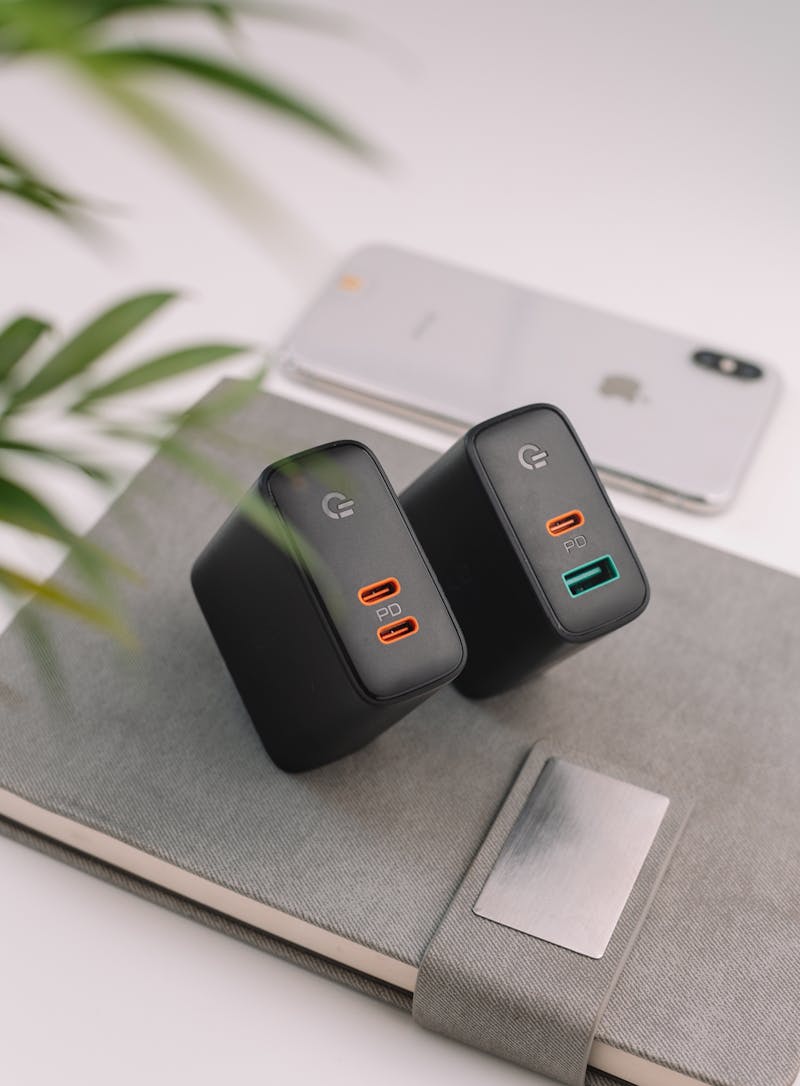 شاحن سريع USB-C